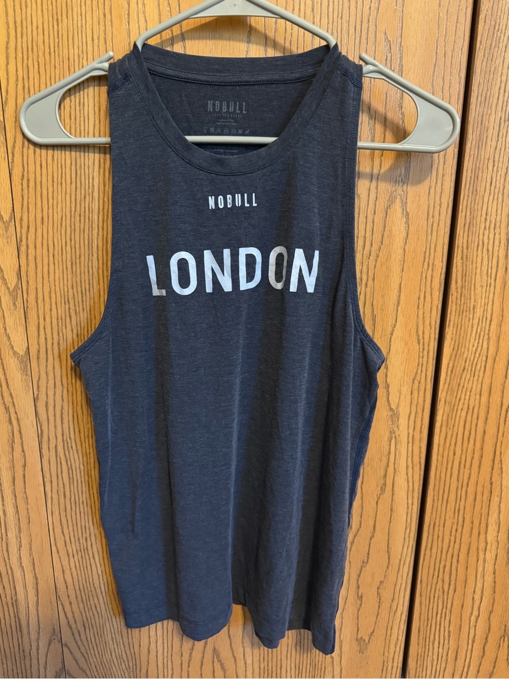 NOBULL Navy 'London' Women's Sleeveless Tank